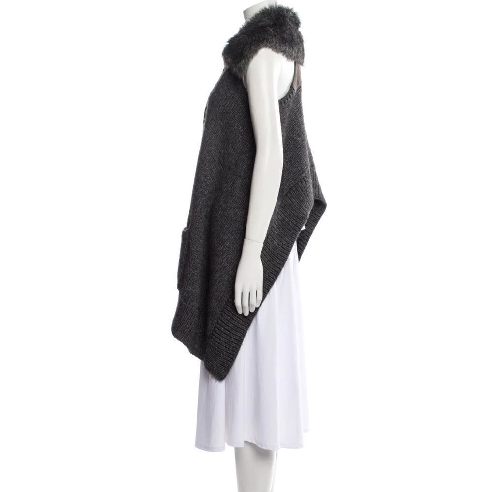 KF/Kaufmanfranco Gray Faux fur collar Sweater Vest size M - Picture 5 of 8